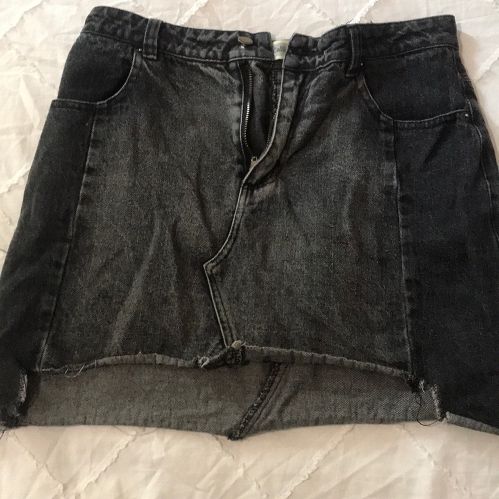 Black mini skirt